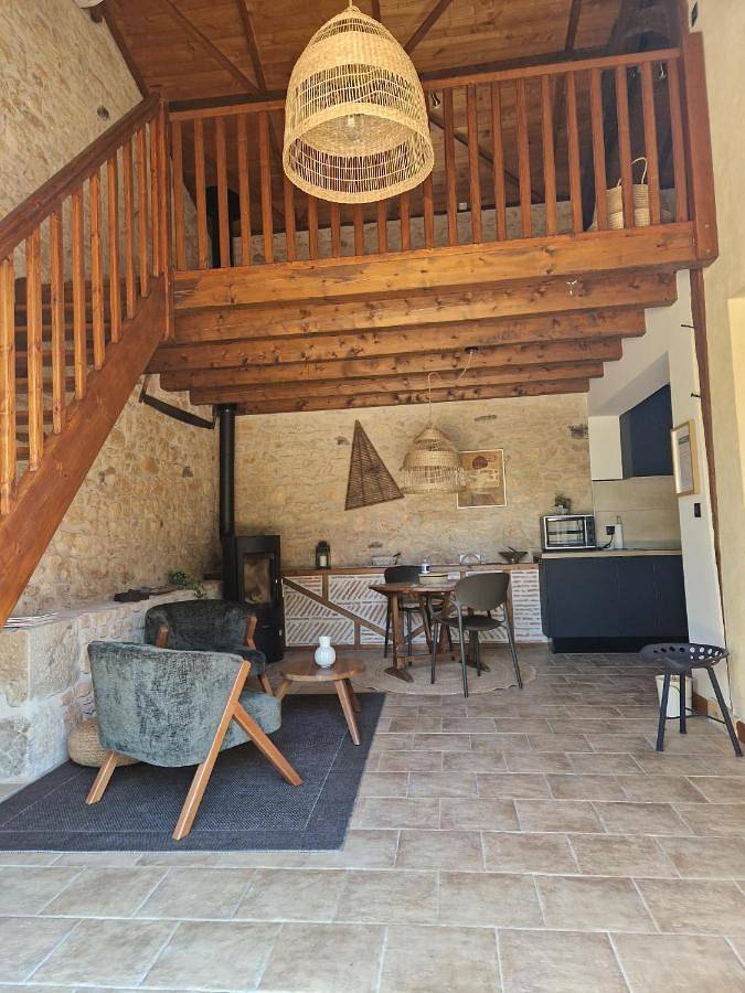 Location de vacances pour 2 personnes, avec jardin et vue à Gavaudun - 4