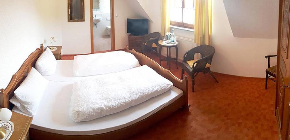 Hotel für 2 Personen, mit Garten in Zeitlofs