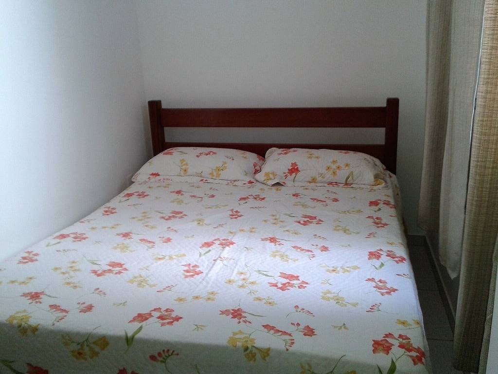 Haus mit 3 Schlafzimmern, Garage für 2 Autos - für 8 Personen - tierfreundlich in Praia do Forno, Rio de Janeiro (Bundesstaat)