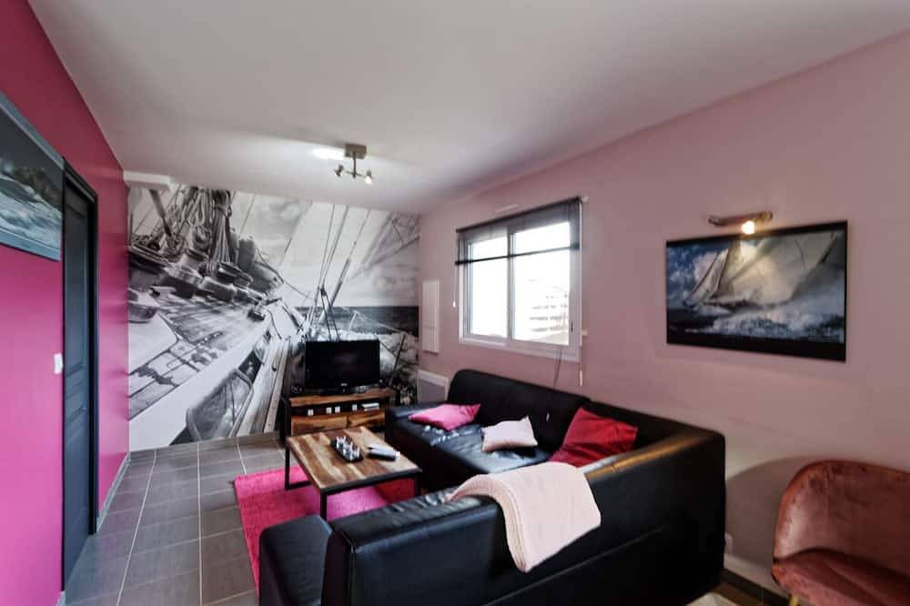 Gite with Spa in Loguivy of the sea facing the island of Brehat close to Paimp ... in Loguivy de la Mer, Ploubazlanec