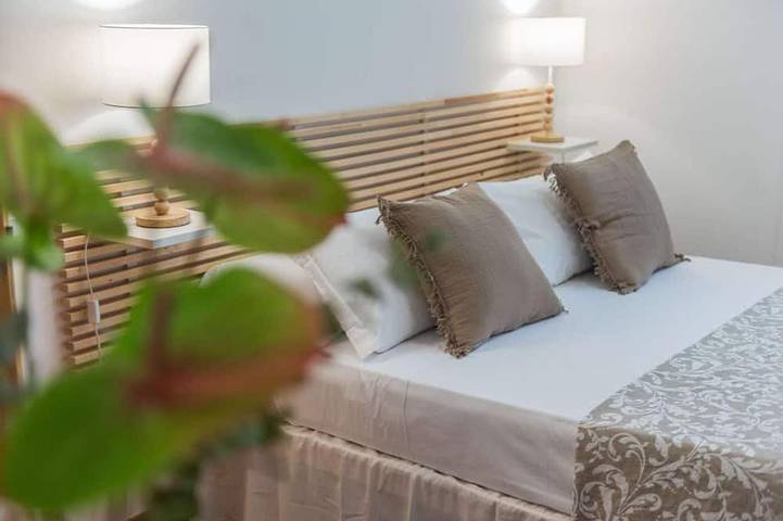 Villa Micol - Private villa, 4 bedrooms, pool, A/C, wifi, pets, Marche in Pesaro, Pesaro-Urbino