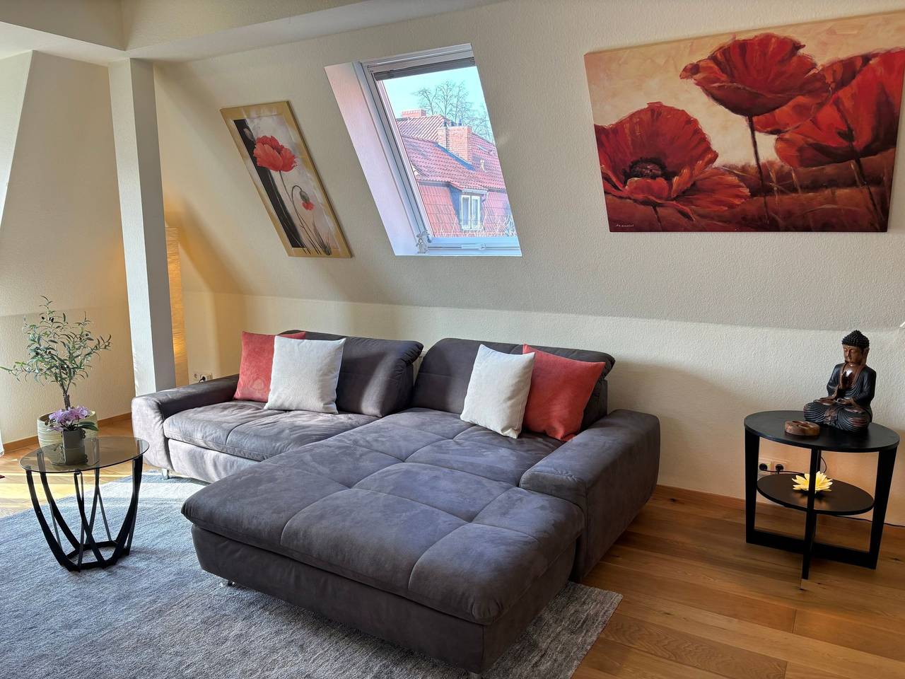 Ganze Wohnung, Stadtpark-Oase, ruhig, zentral, Balkon, Sauna in Erfurt, Thüringer Kernland