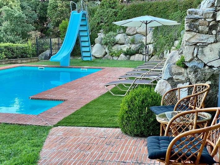 Casa rural para 12 personas, con Balcón y Terraza además de Jardín y Piscina en Gualba - 2
