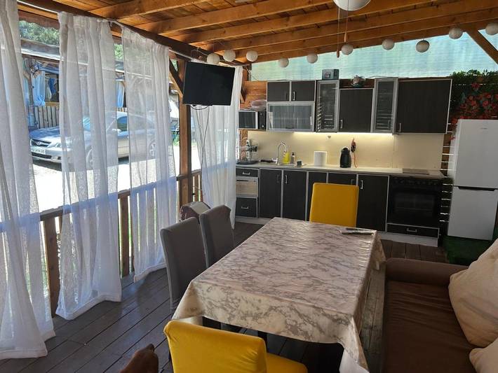 Camping pour 6 personnes, avec Balcon et Terrasse ainsi que Jardin et Vue en Bulgarie - 3