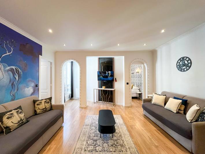 Gîte pour 12 personnes dans Musée Grévin