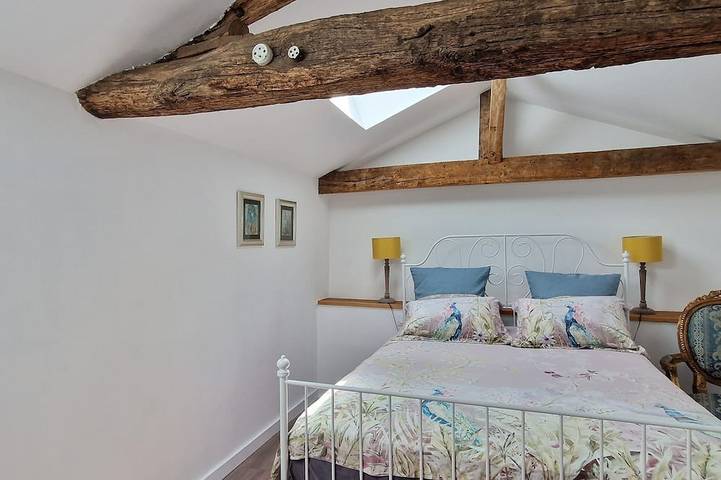 Location de vacances pour 4 personnes, avec piscine et jardin à Chaveignes - 2