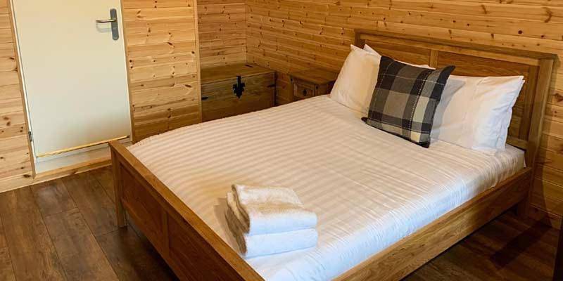 Double Room with Spa Bath in Cheshire West and Chester