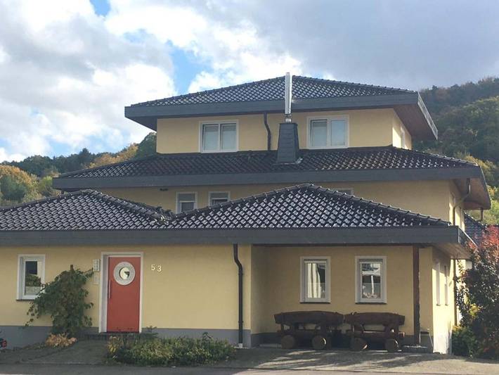 Ferienwohnung für 4 Personen, mit Terrasse in Bad Neuenahr