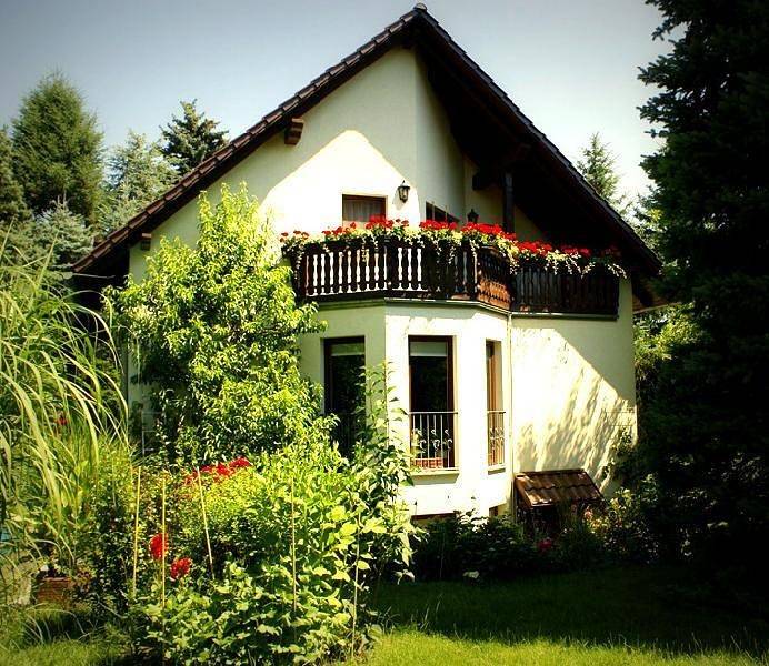 Ferienwohnung für 2 Personen, mit Terrasse und Garten in Prohlis