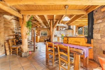 Casa Rural para 10 Personas en Abella de la Conca, Pirineos, Foto 3