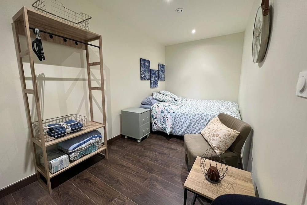 Apartamento entero, Appartement Cosy Bien Situé Maison Bleu in Stains, Sena-Saint Denis