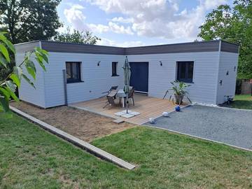 Gîte pour 4 personnes, avec jardin et vue à Senillé