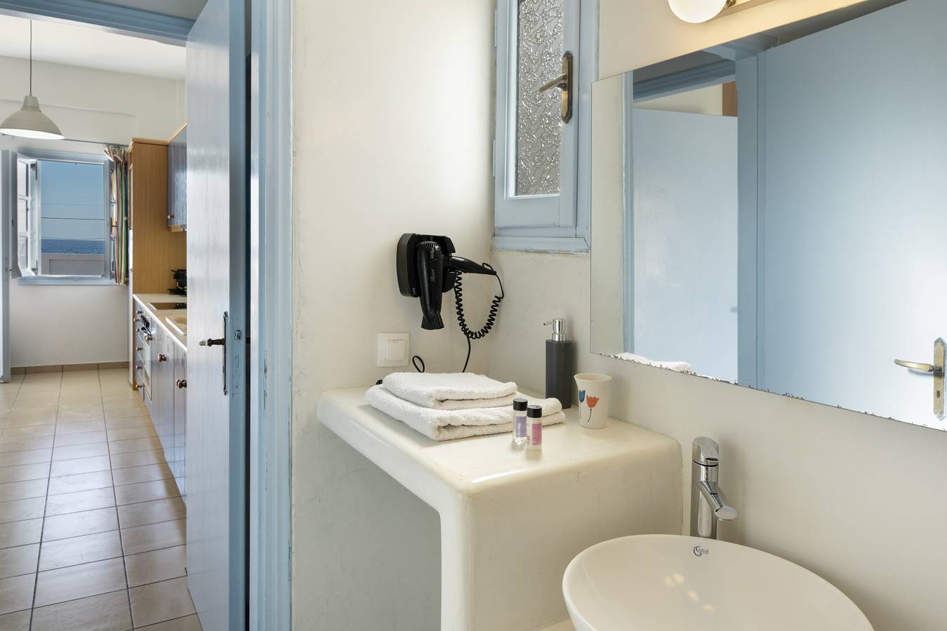 Aegean Blue Santorini Perivolos dichtbij het strand met zeezicht & Wi-Fi, foto 15