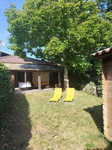 Gîte pour 2 personnes, avec vue et terrasse dans Lac de Léon