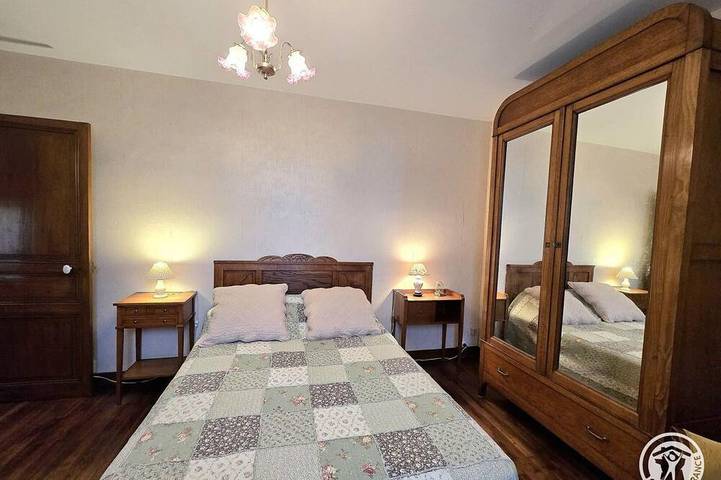 Gîte pour 5 personnes, avec jardin à Thiviers - 4