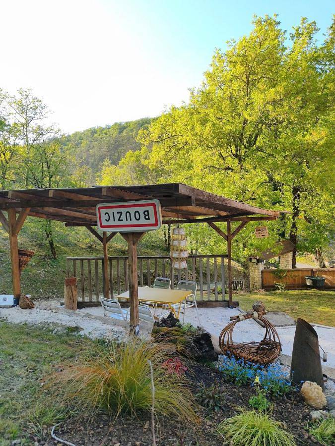 Location de vacances pour 2 personnes, avec terrasse à Bouzic - 4