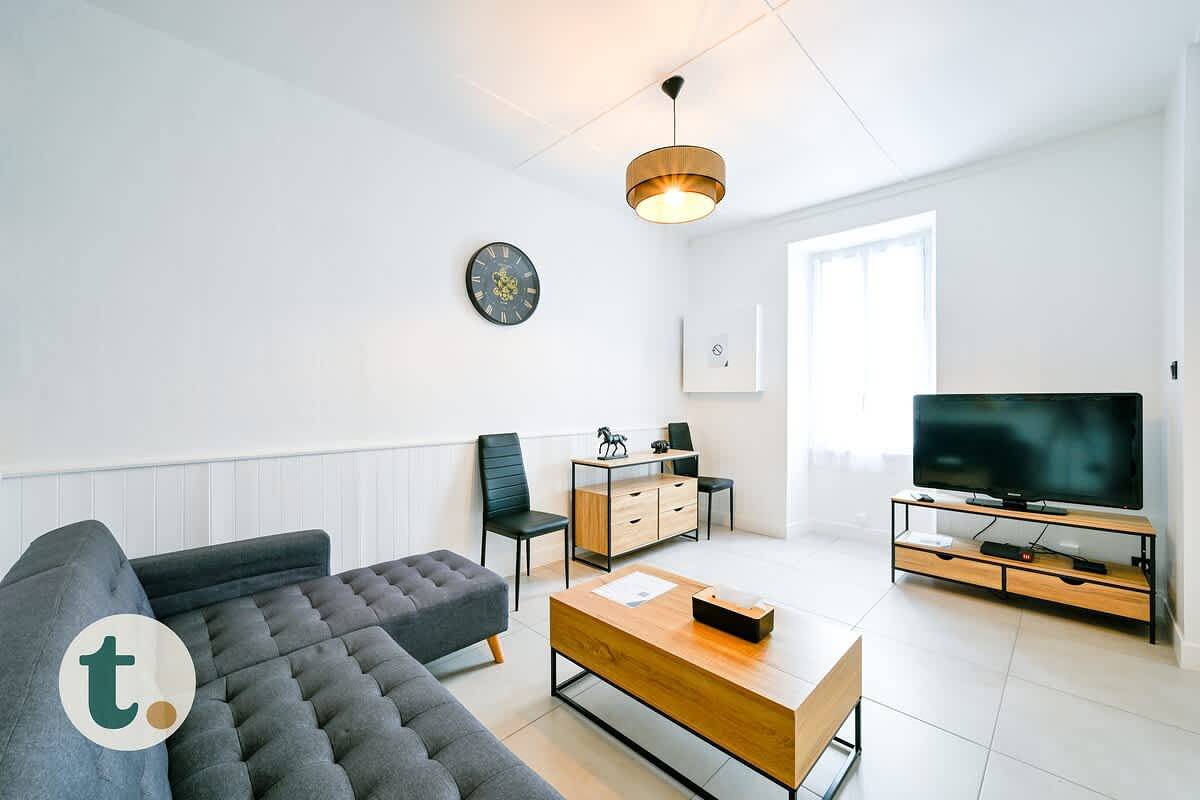 Tranquiloue - Grande Maison à 3min du Puy du Fou in Les Epesses, Loire-Tal