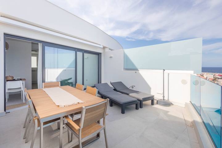 Golden Terrace - Melenara Beach Stay in Melenara, Telde