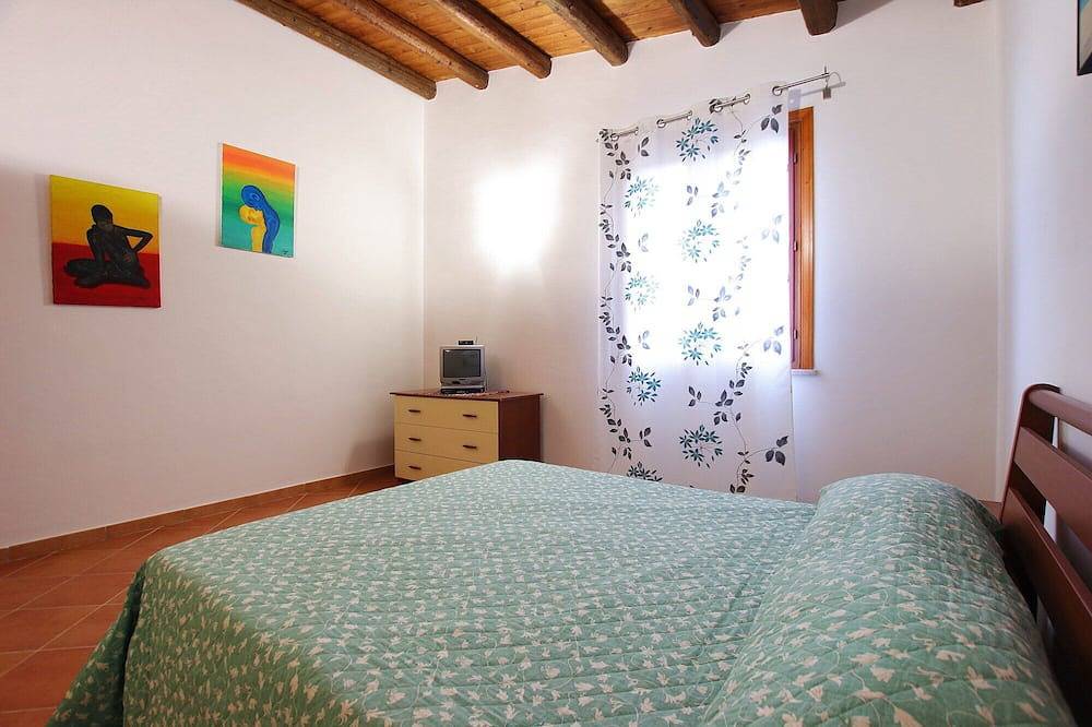 Villa Mimosa - Villa mit 2 Schlafzimmern, Meerblick, Whirlpool, großer Veranda und Grill in Collesano, Palermo Provinz