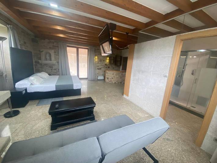 Chalet para 2 personas, con terraza además de jacuzzi y jardín en Costa da Morte - 2