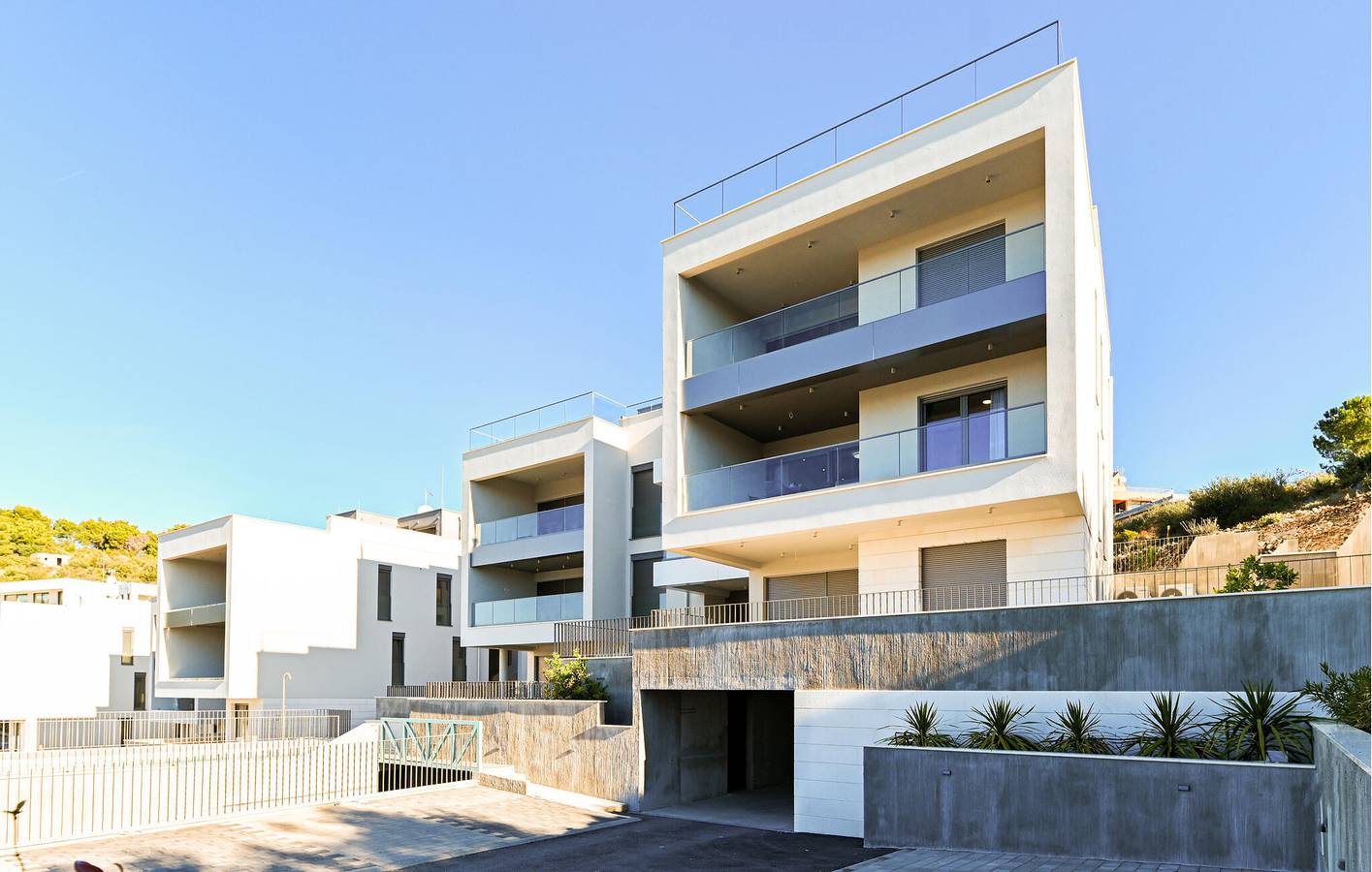 Ganze Ferienwohnung, Apartment am Meer mit Pool, WLAN und atemberaubender Aussicht in Trogir, Ciovo