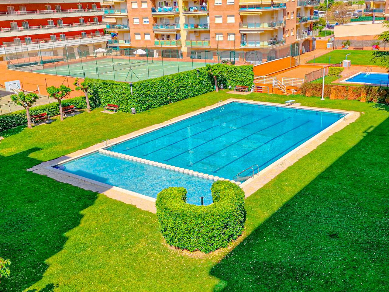 Apartamento entero, Apartamento de vacaciones para 4 personas con balcón in Santa Susana, Costa del Maresme