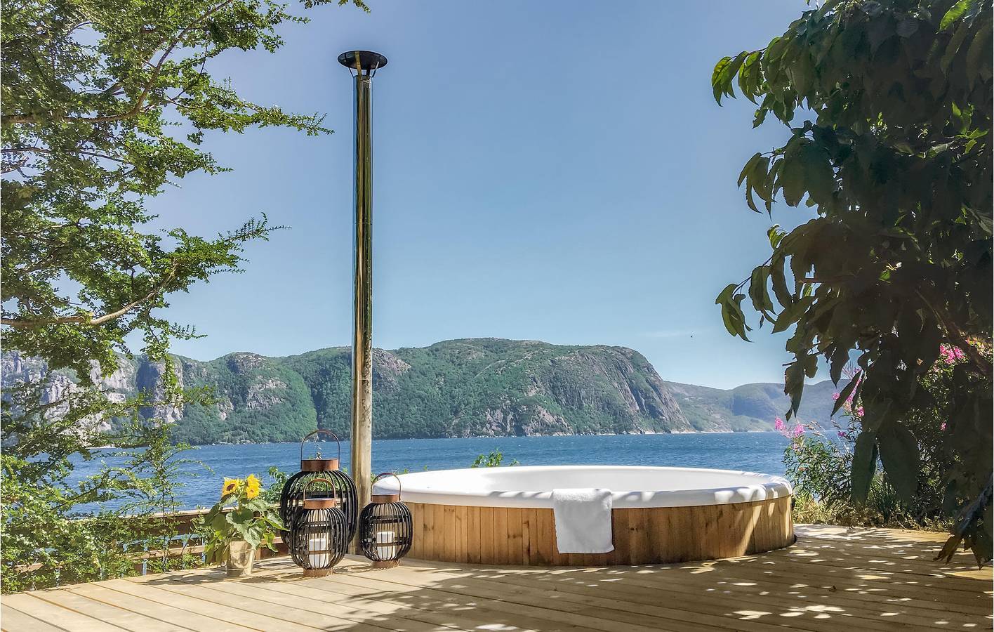 Maison de vacances pour 8 personnes avec terrasse in Farsund