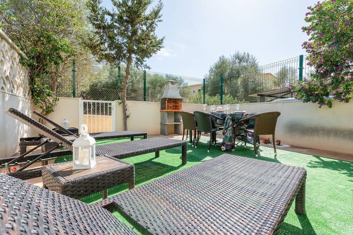 Entire apartment, Apartment "Ferrera Soul 1B" near the beach with Wi-Fi and terrace (tourist tax included) in Cala Serena, Felanitx