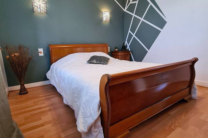 Location de vacances pour 12 personnes, avec balcon et jardin à Les Epesses - 2