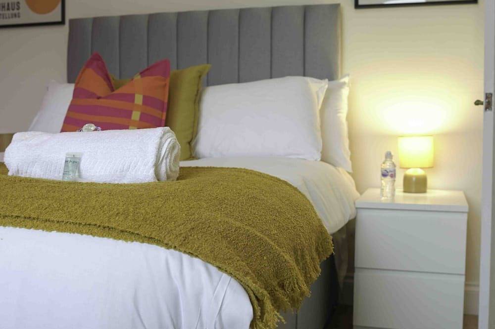 Ganze Wohnung, Apartment-Eigenes Badezimmer in Loch Lomond, West Dunbartonshire