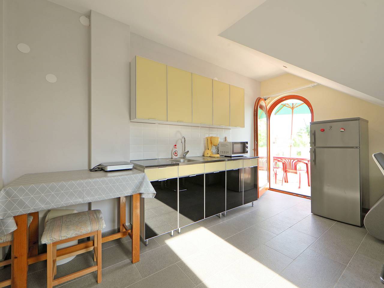Ganze Wohnung, Elisabeta 02 in Balatonőszöd, Plattensee Südufer