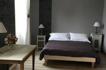 Location De Vacances pour 20 Personnes dans Festigny (Yonne), Région d'Auxerre, Photo 2