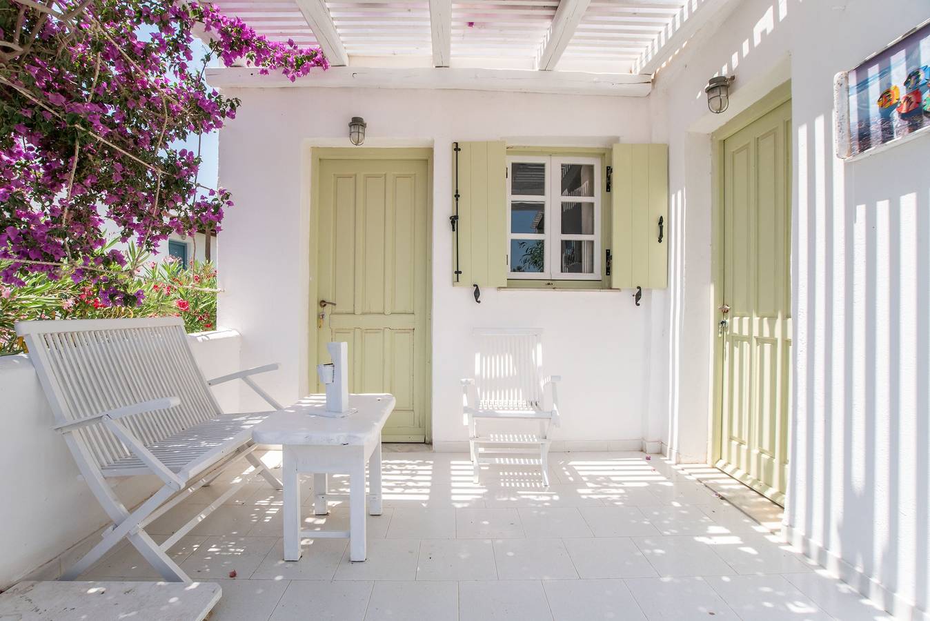 Holiday Home 'Green Retreats 4 Paros' with Mountain View, Wi-Fi and Air Conditioning in Πάρος