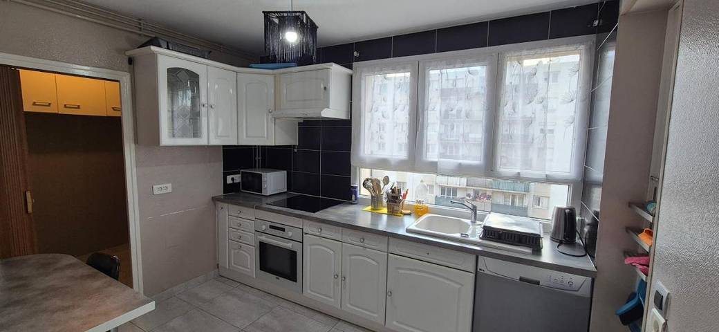 Gîte pour 7 personnes, avec balcon et vue à Garges-lès-Gonesse - 3