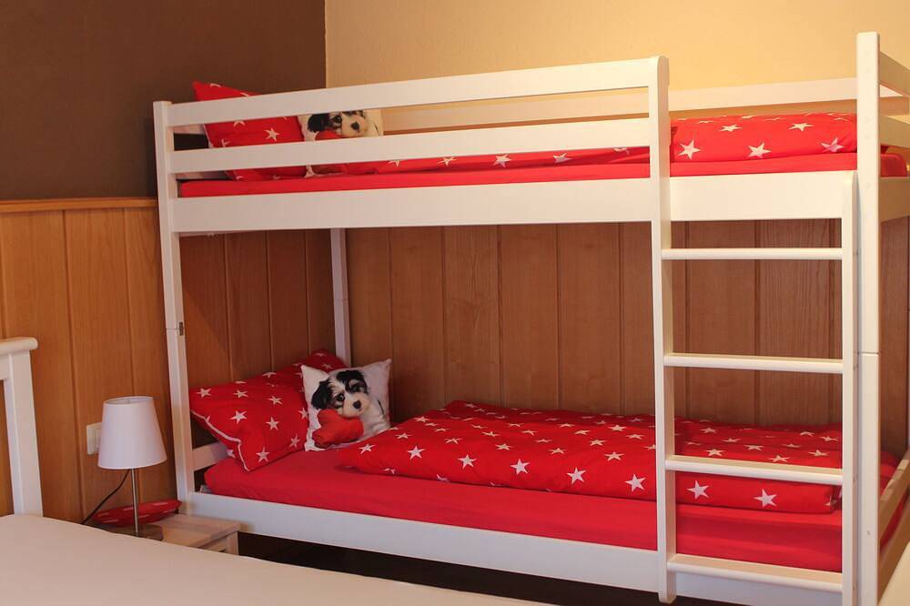 Ganze Wohnung, Gemütliche Fewo auf der Zollernalb für Familien, Alleinreisende, Arbeiter,.... in Meßstetten, Neckar-Alb