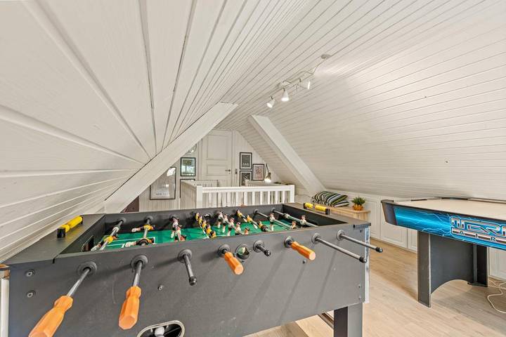 Familienfreundliches Ferienhaus mit Pool, Sauna und Spa in Blåvand in Blavand, Varde