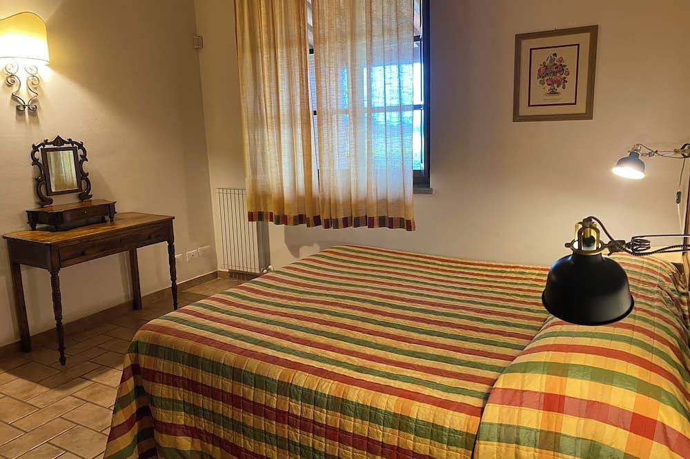 Ganze Wohnung, Apartments in Agriturism mit privatem Strand in Bolsenasee