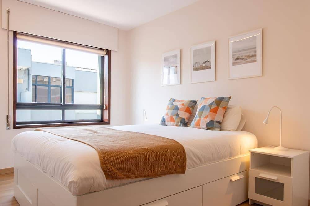 Apartamento entero, Stylish 2Br Near Beach & Metro by Lovelystay in Vila do Conde, Distrito de Porto