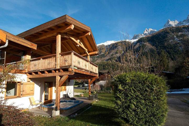 Chalet pour 6 personnes, avec jacuzzi et terrasse à Chamonix-Mont-Blanc