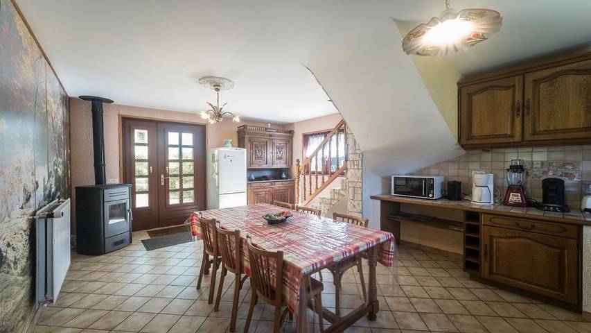 Location de vacances pour 7 personnes, avec jardin à Girmont-Val-d'Ajol - 2