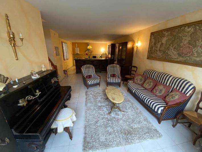 Location de vacances pour 3 personnes, avec vue et jardin à Canals - 3