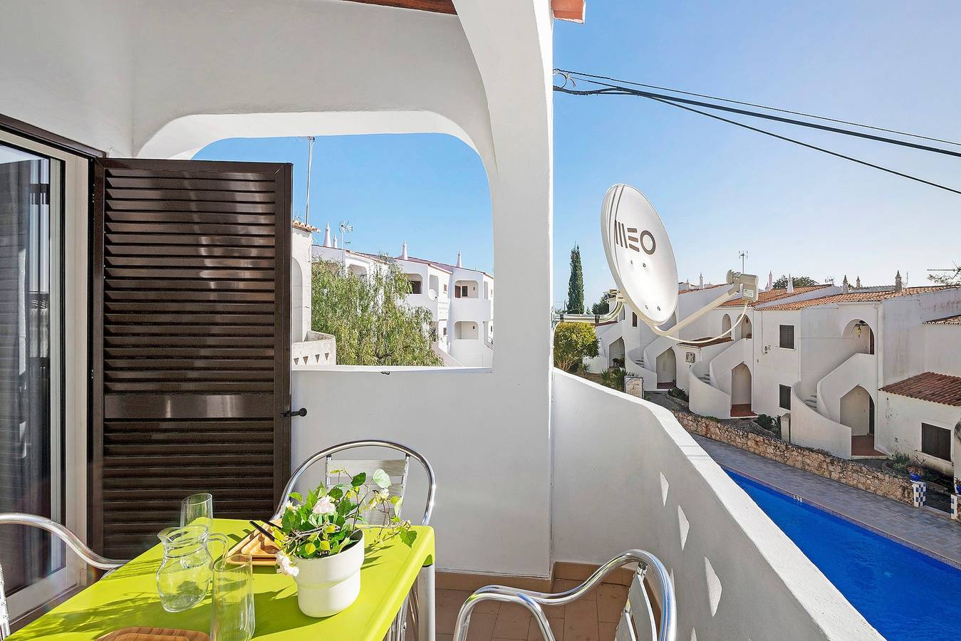 Ganze Wohnung, Ferienwohnung Moradia das Gaivotas 6 mit Pool, Garten & Balkon in Armação de Pêra (costa), Faro Distrikt