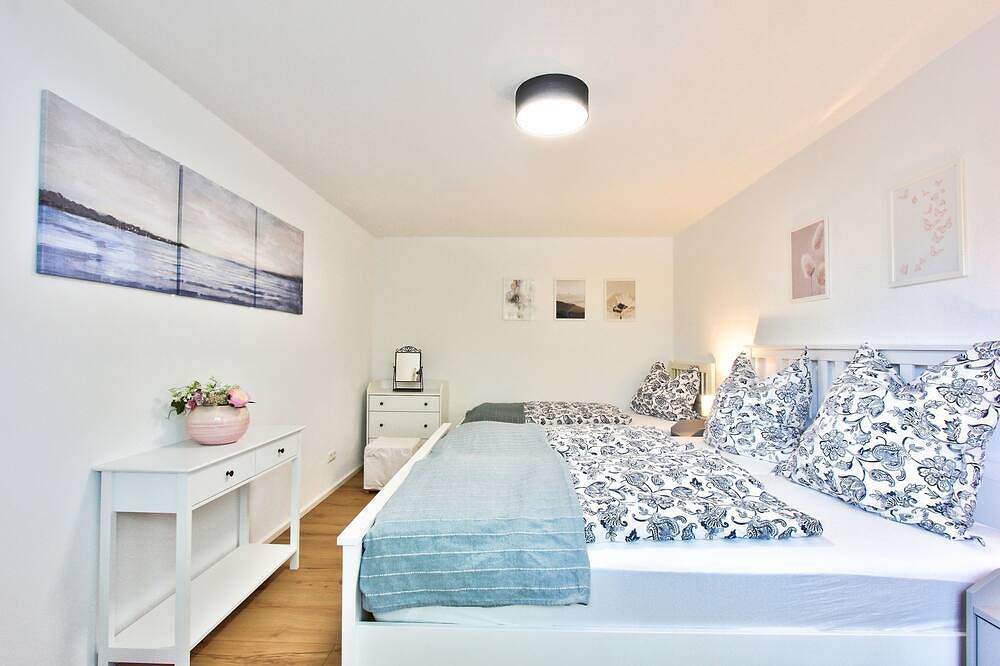 Ganze Wohnung, Ferienhaus Schreieck in Pöcking, Starnberger See
