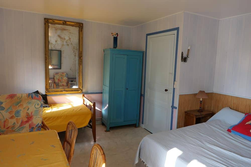 Grand Studio en Plein Centre Ville Avec Jardin in Le Pouliguen, Côte d'Amour