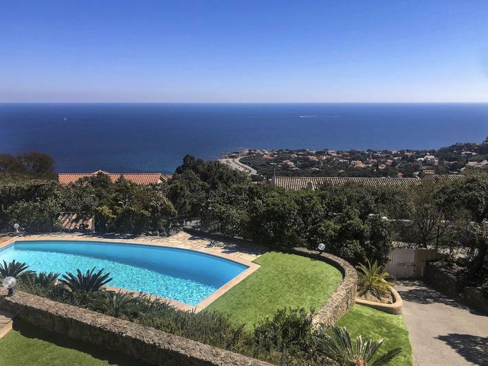 Villa pour 10 personnes, avec jardin à Roquebrune-sur-Argens - 3