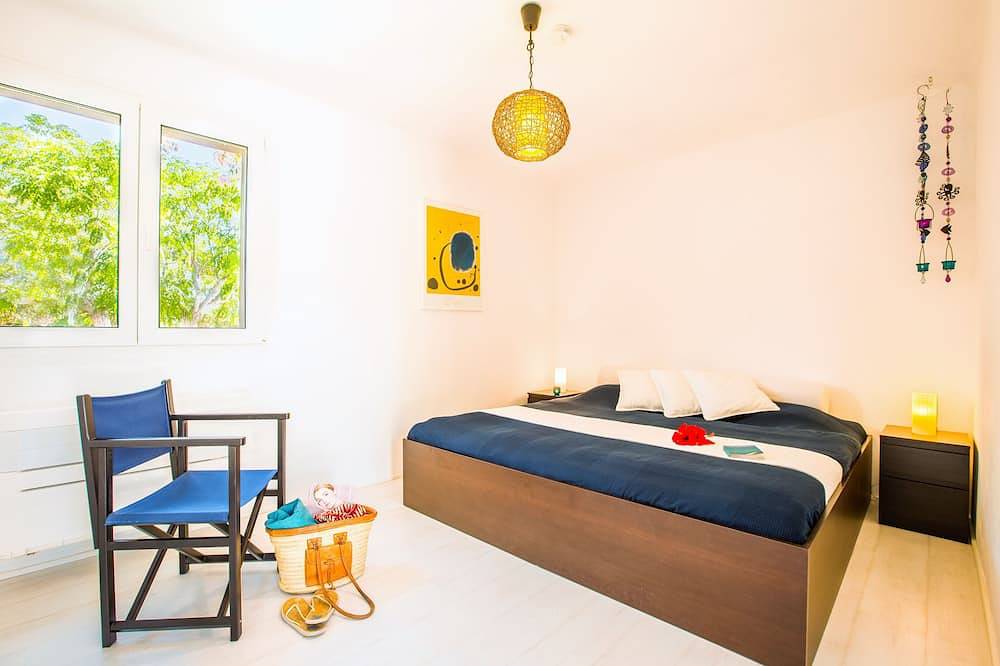 Casa Pura con vistas al mar: lujosa casa de vacaciones con bañera de hidromasaje y conexión inalámbrica a internet gratuita in Cala Blava, Lluchmayor
