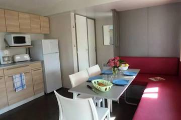 Mobil home pour 6 personnes à Sainte-Catherine-de-Fierbois