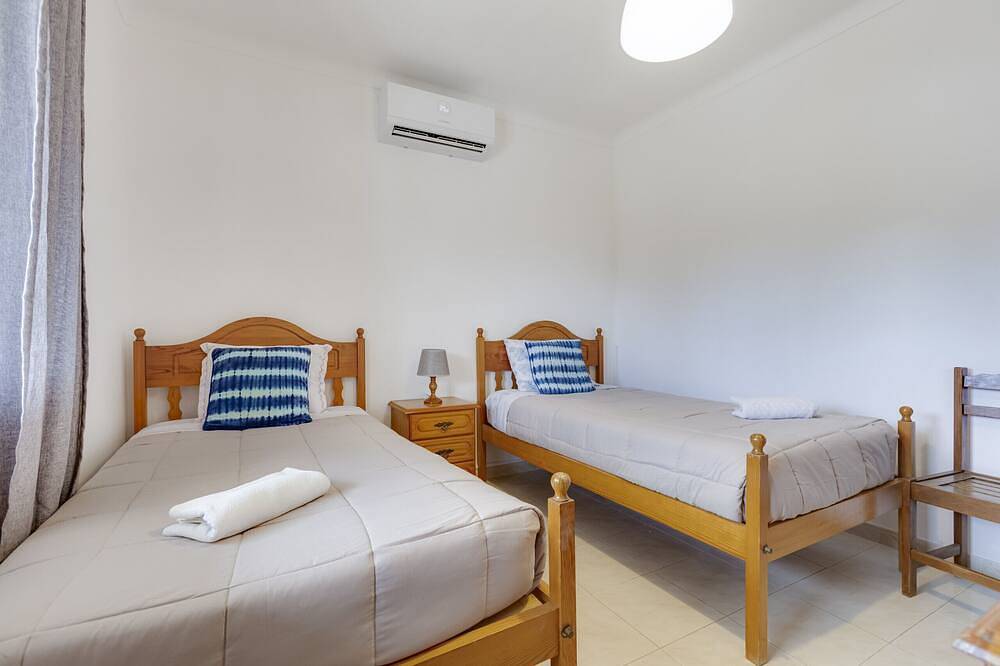Casa Teresinha in Luz, Faro Distrikt