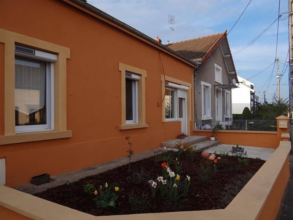 Chambre d'hôtes l'Epicerie - Chambre 1 in Paray-le-Monial, Région de Charolles