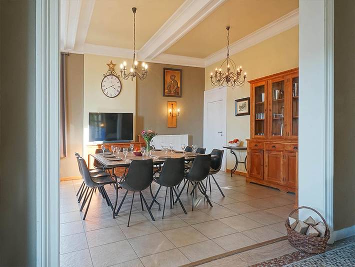 Location de vacances pour 20 personnes, avec piscine ainsi que terrasse et sauna, adapté aux familles à Stavelot - 4